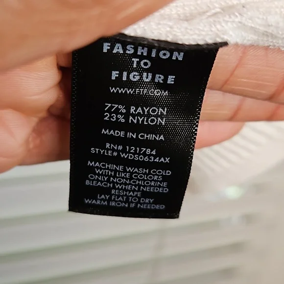 Essential Ribbed Racerback Tank - Picture 6 of 8